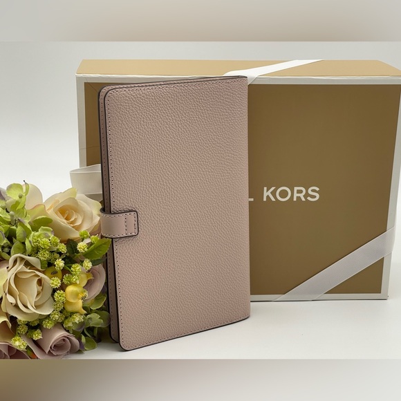 Michael Kors Medium Studded Pebbled Leather Notebook - Picture 14 of 16